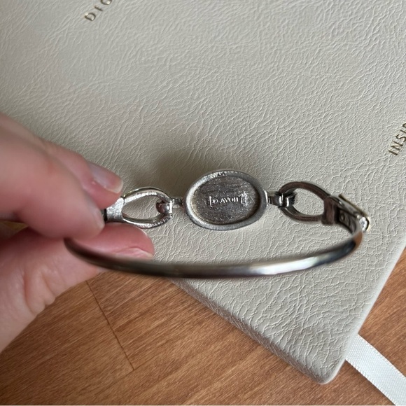 *2/$15* Avon Silver, Gold Tone Abalone Hinged Bangle Bracelet, Signed - Picture 3 of 5